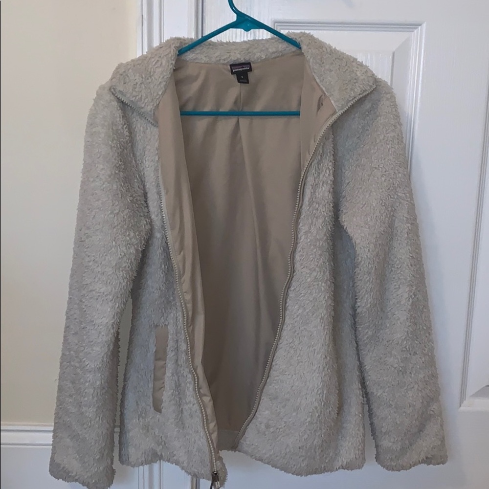 Patagonia Jacket - Picture 2 of 4